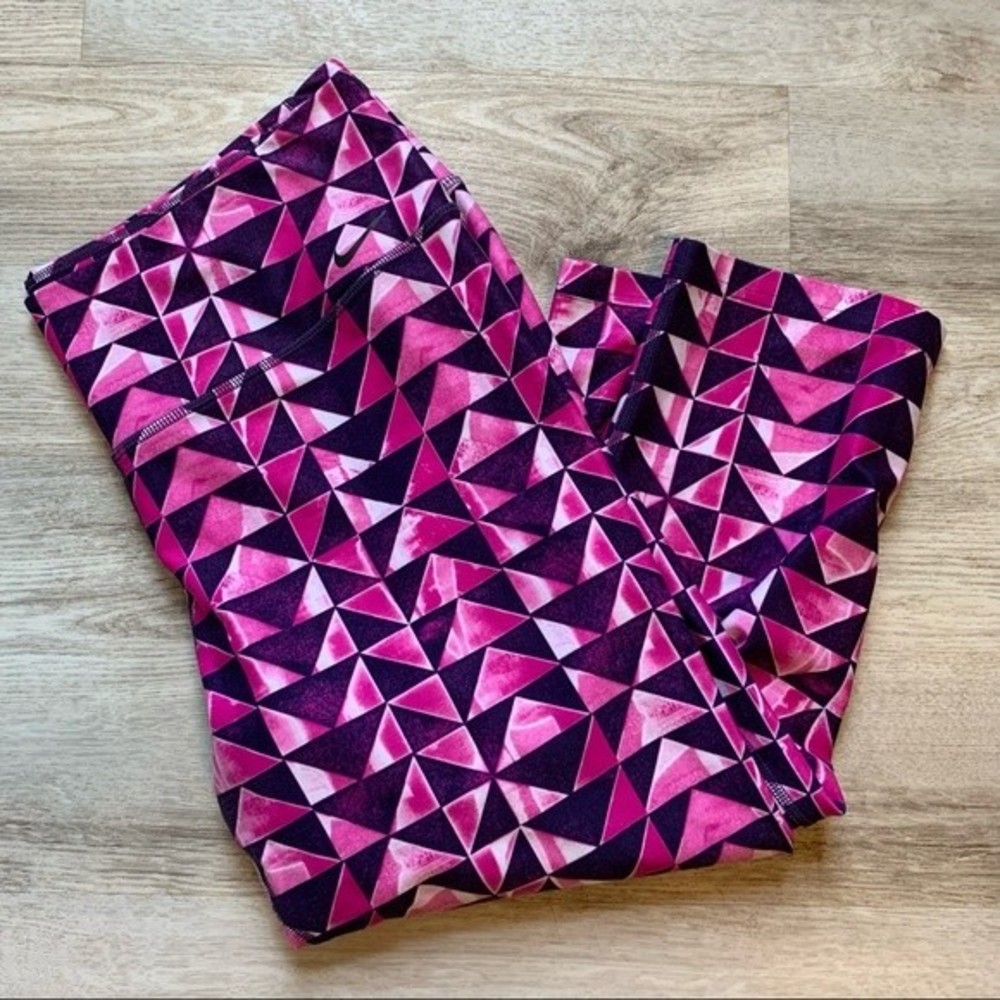 Nike Geometric Cropped Leggings, Size XL